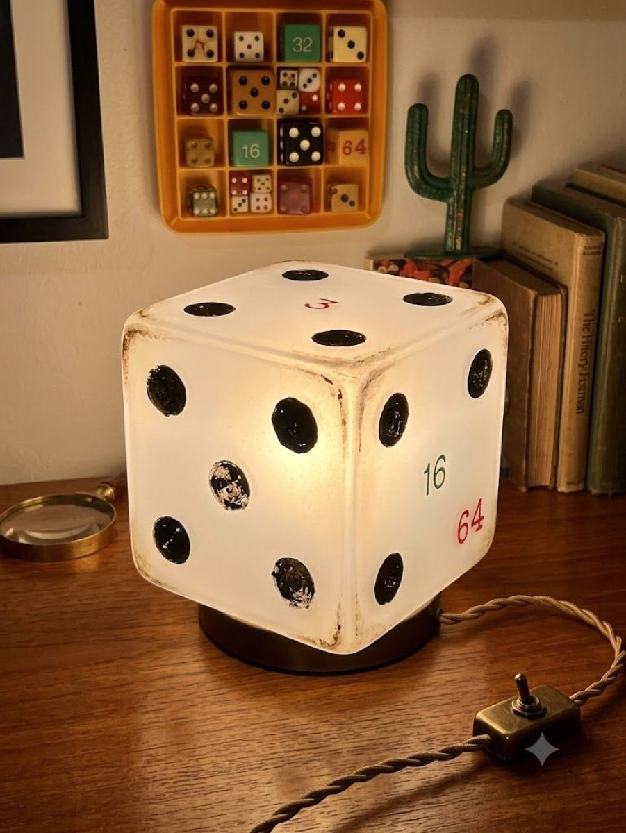 The Dice That Peer-Pressures You