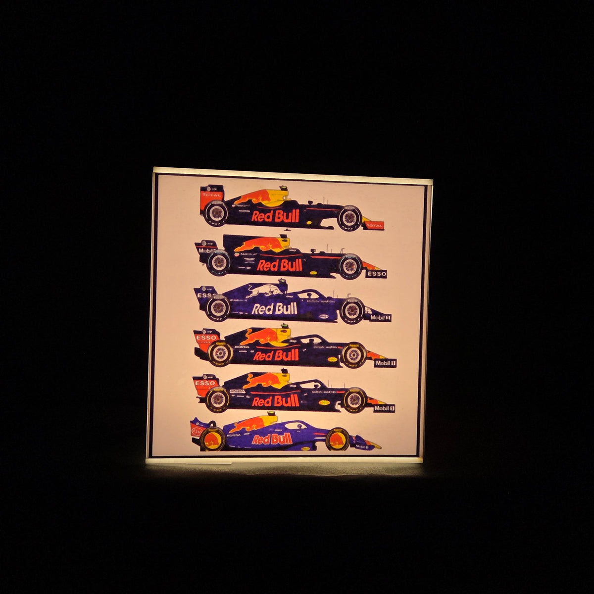Cube Lamp - Red Bull - product photo, side 2