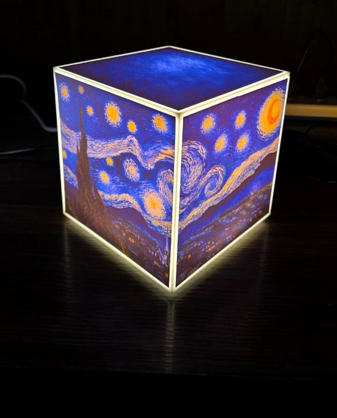 Cube Lamp - Starry Night - real photo, glowing in a dark room